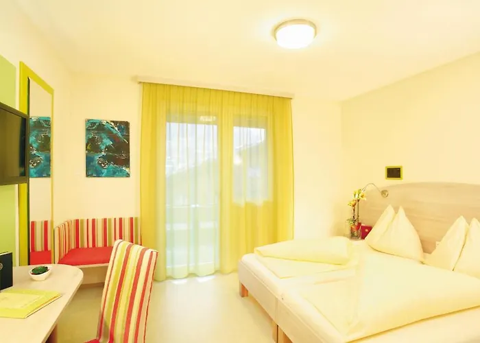 Freunde Der Natur Hotel