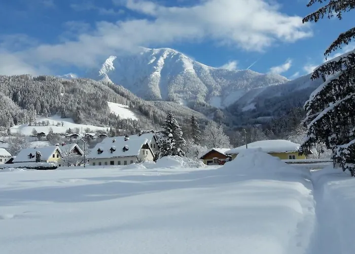 Freunde Der Natur Hotel 3*