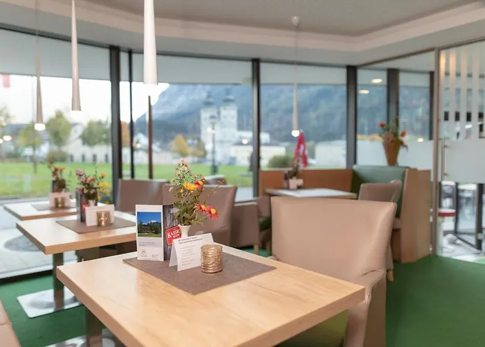 Seminar- & Freunde Der 3*